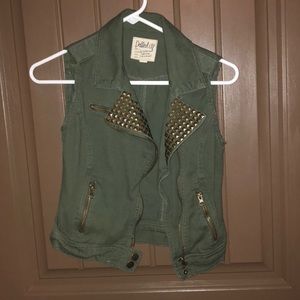 green vest!!!!